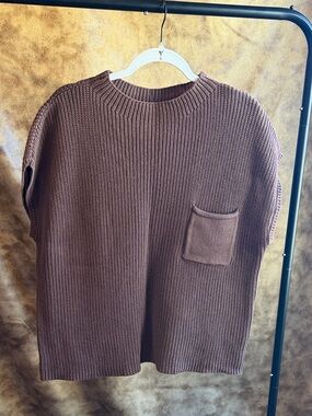 Crewneck Pocket Knit Top